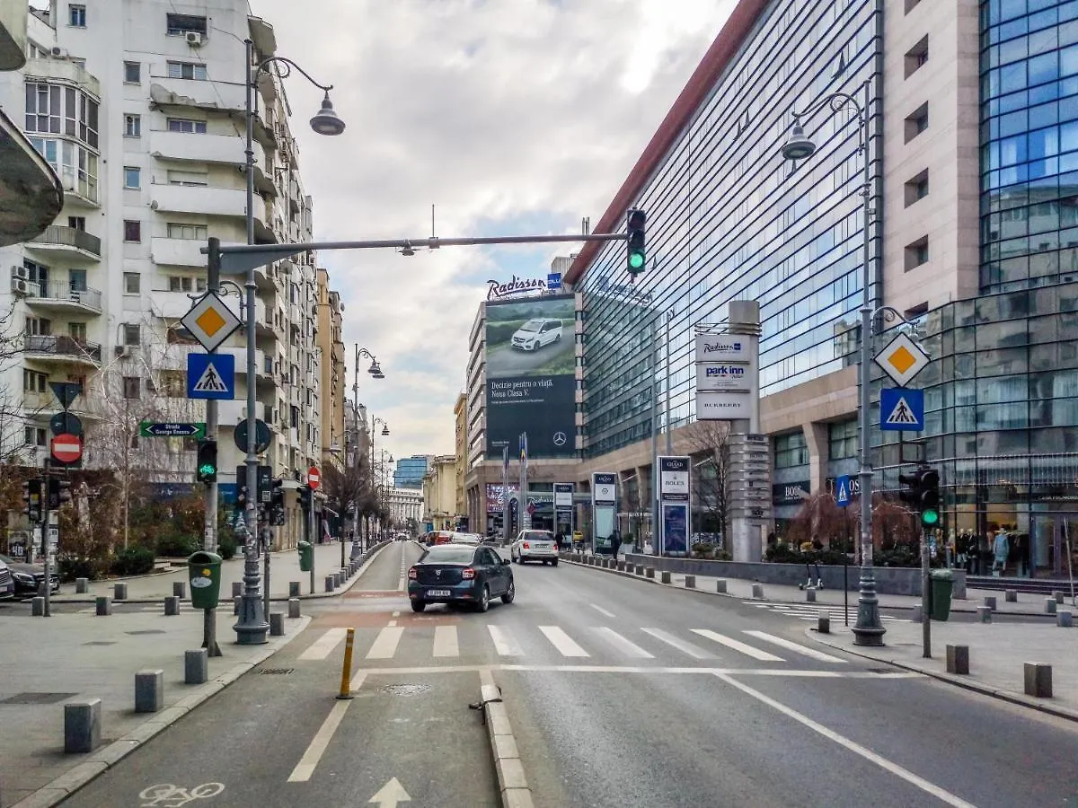 شقة بوخارست  في Victoriei Blue رومانيا